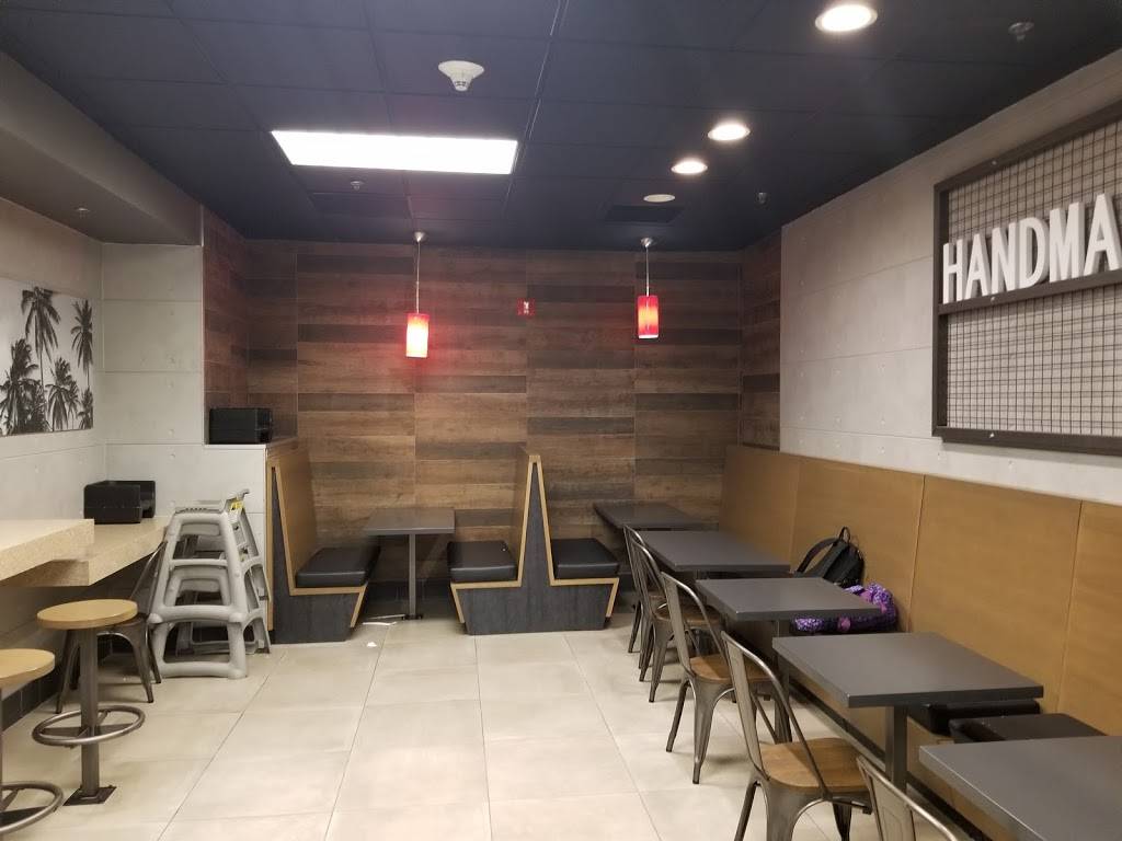 Carls Jr. | restaurant | 18601 Airport Way #2061, Santa Ana, CA 92707, USA | 9497249144 OR +1 949-724-9144