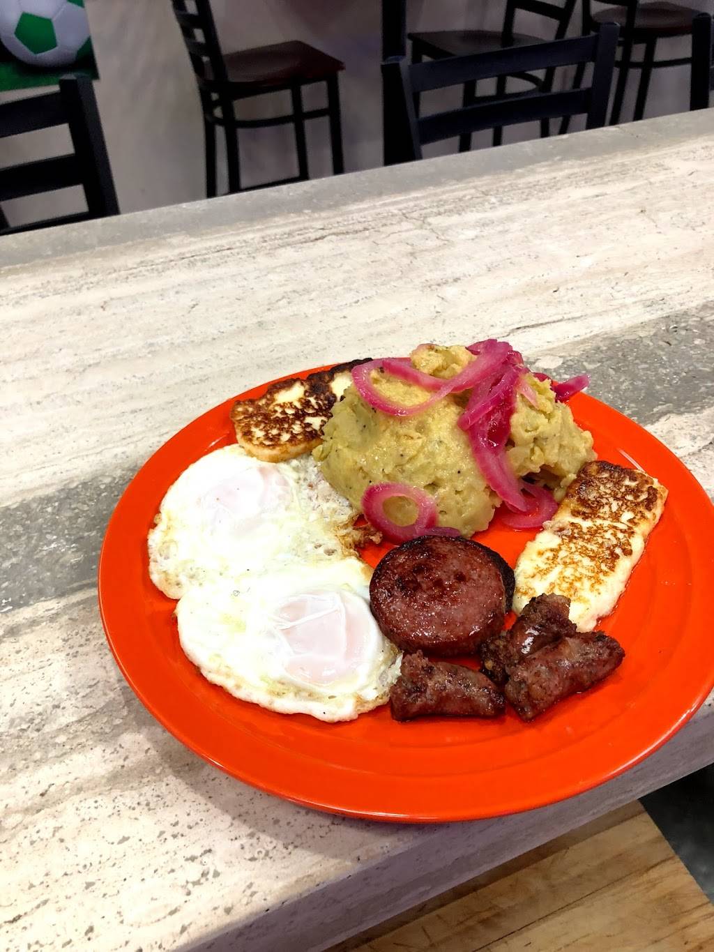 BARAHONA CAFE RESTAURANT | restaurant | 4765 NW 183rd St, Opa-locka, FL 33055, USA | 7866612129 OR +1 786-661-2129