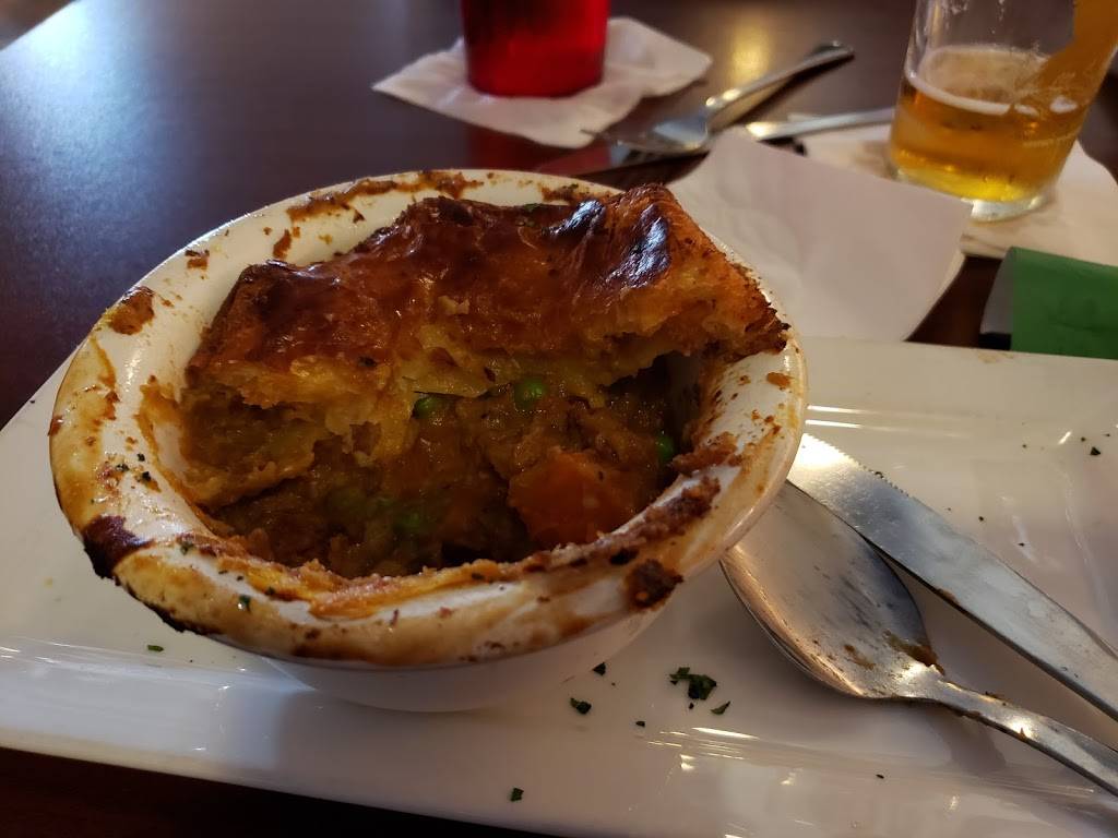 Snug Pub | restaurant | 200 Willard St, Cocoa, FL 32922, USA | 3213490337 OR +1 321-349-0337