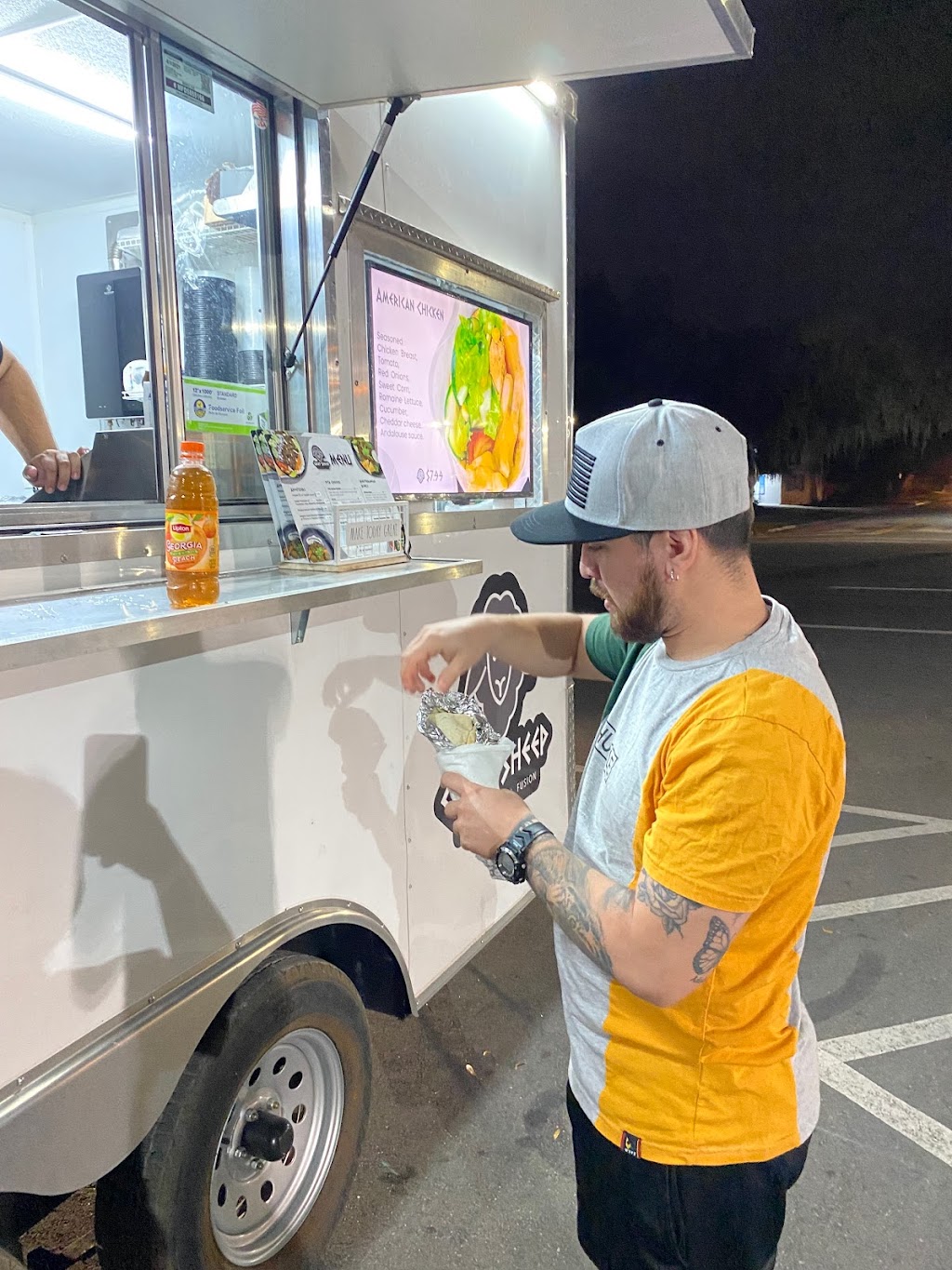 Gray Sheep | restaurant | 2344 N Orange Blossom Trail Suite 1, Kissimmee, FL 34744, USA | 4072350099 OR +1 407-235-0099