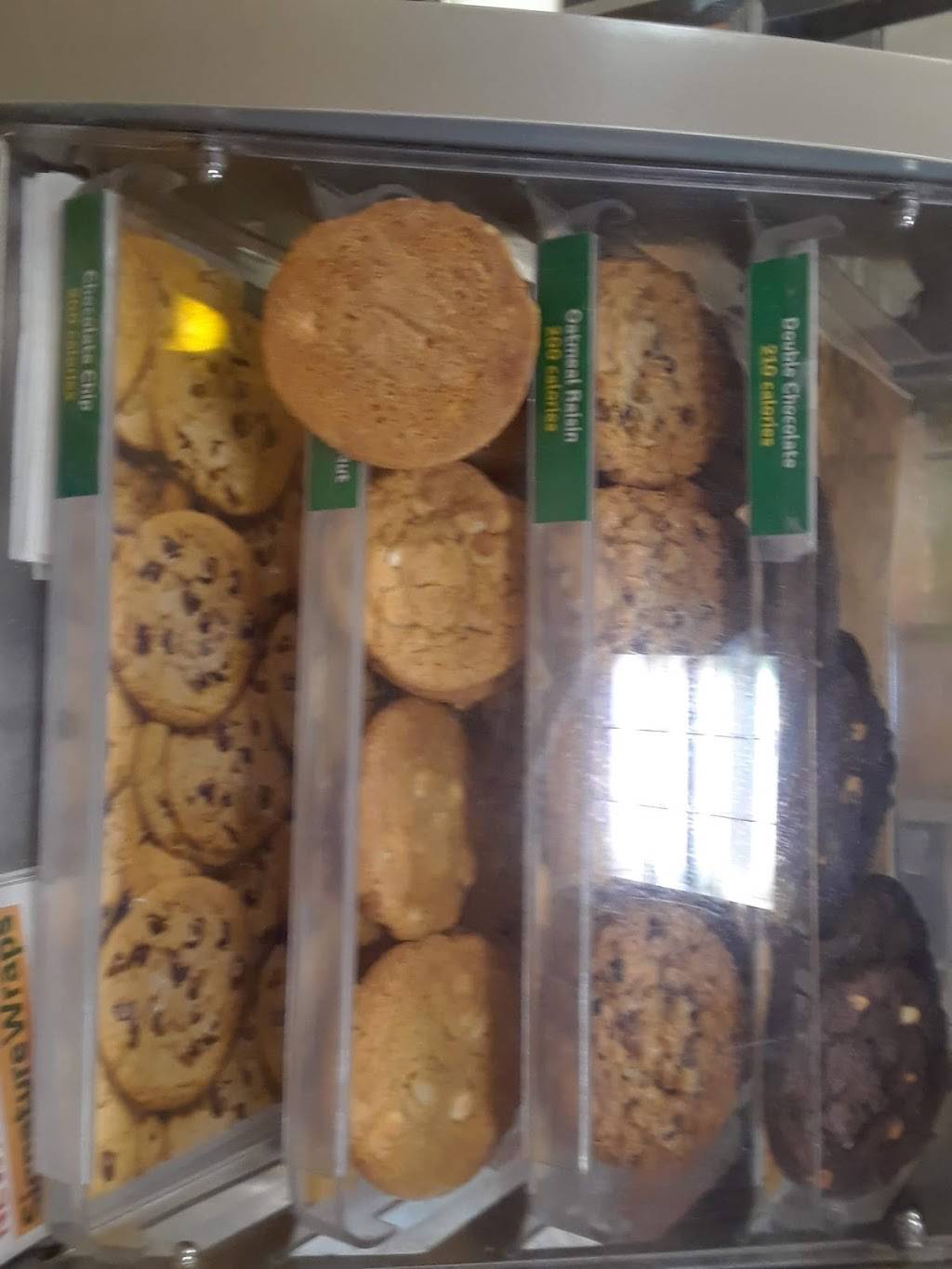 Subway | restaurant | 19872 NW 27th Ave, Miami Gardens, FL 33056, USA | 3056231240 OR +1 305-623-1240