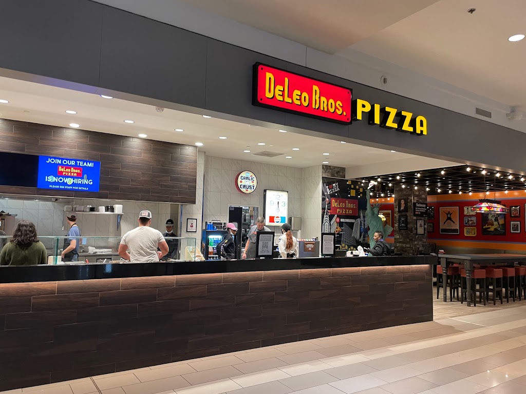 DeLeo Bros. Pizza | restaurant | 123 E Broadway, Bloomington, MN 55425, USA | 9524529181 OR +1 952-452-9181