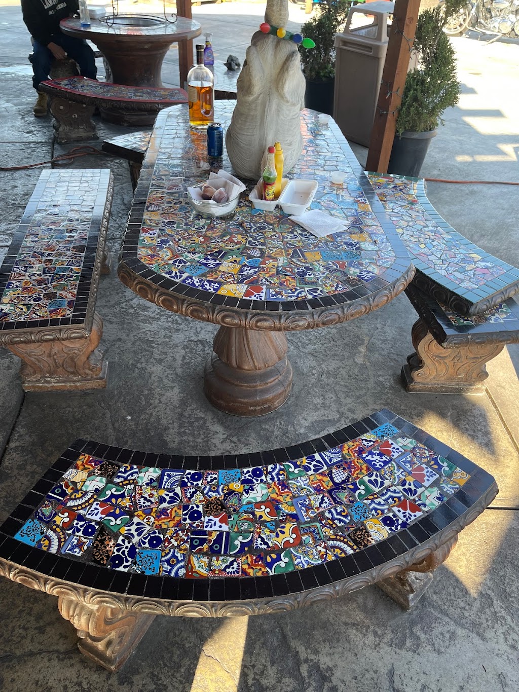 Neil´s Kick N-It Bbq | restaurant | 2 S Wilson Way, Stockton, CA 95205, USA | 2094511235 OR +1 209-451-1235