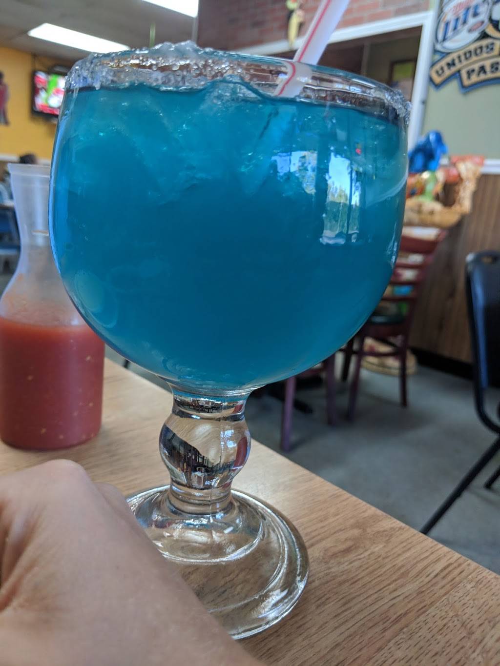 El Mariachi LLC | restaurant | 826 S State St, Greenfield, IN 46140, USA | 3174678700 OR +1 317-467-8700