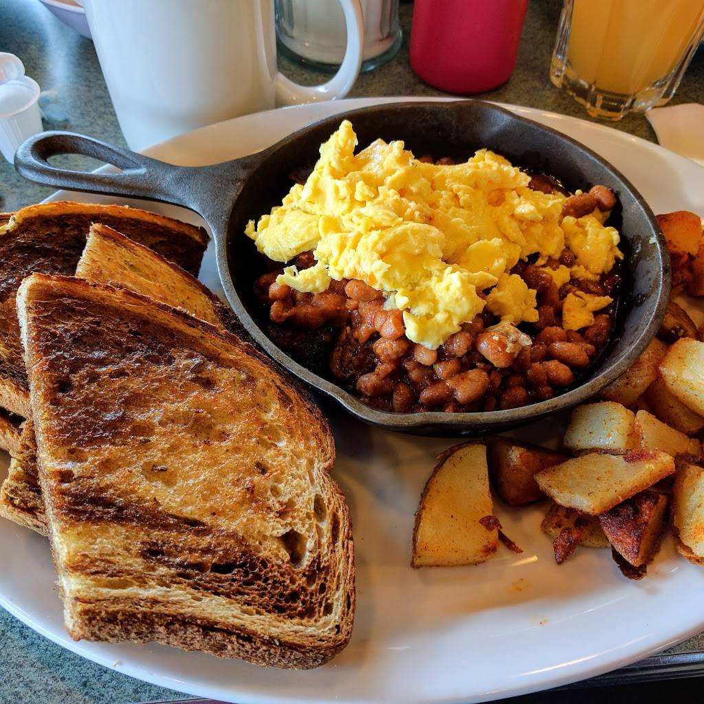 Triple Ds Diner | restaurant | 2895 St Paul Ave, Niagara Falls, ON L2J 2L3, Canada | 9053577333 OR +1 905-357-7333