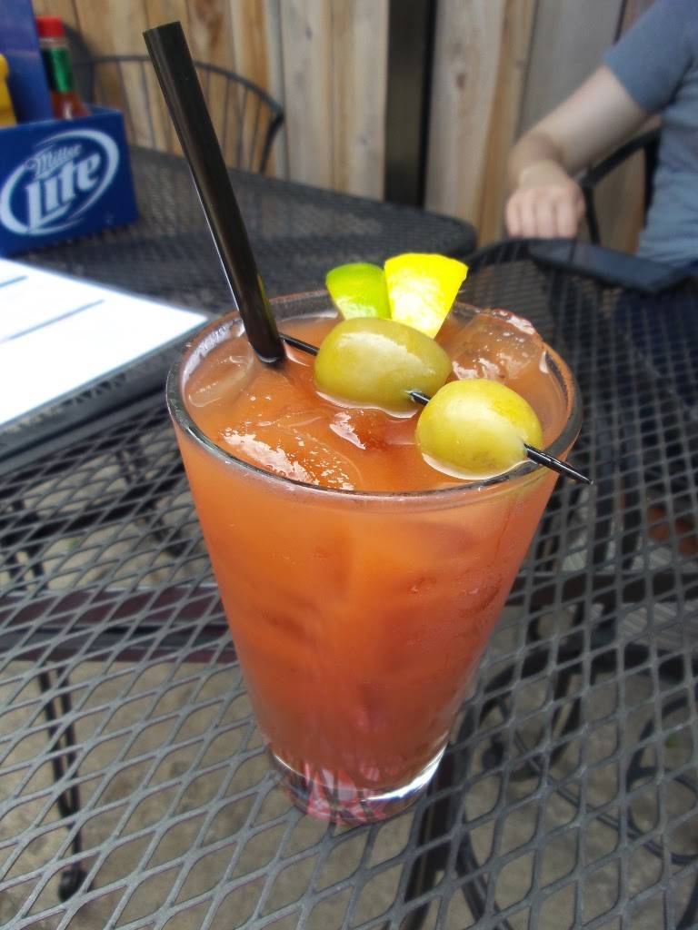 Cleos Bar And Grill | restaurant | 1935 W Chicago Ave, Chicago, IL 60622, USA | 3122435600 OR +1 312-243-5600