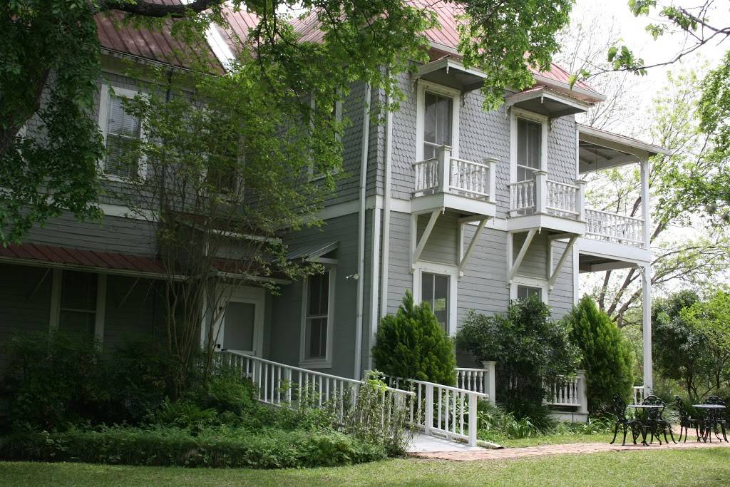 The Antlers Inn | cafe | 1001 King Ct, Kingsland, TX 78639, USA | 3253884411 OR +1 325-388-4411