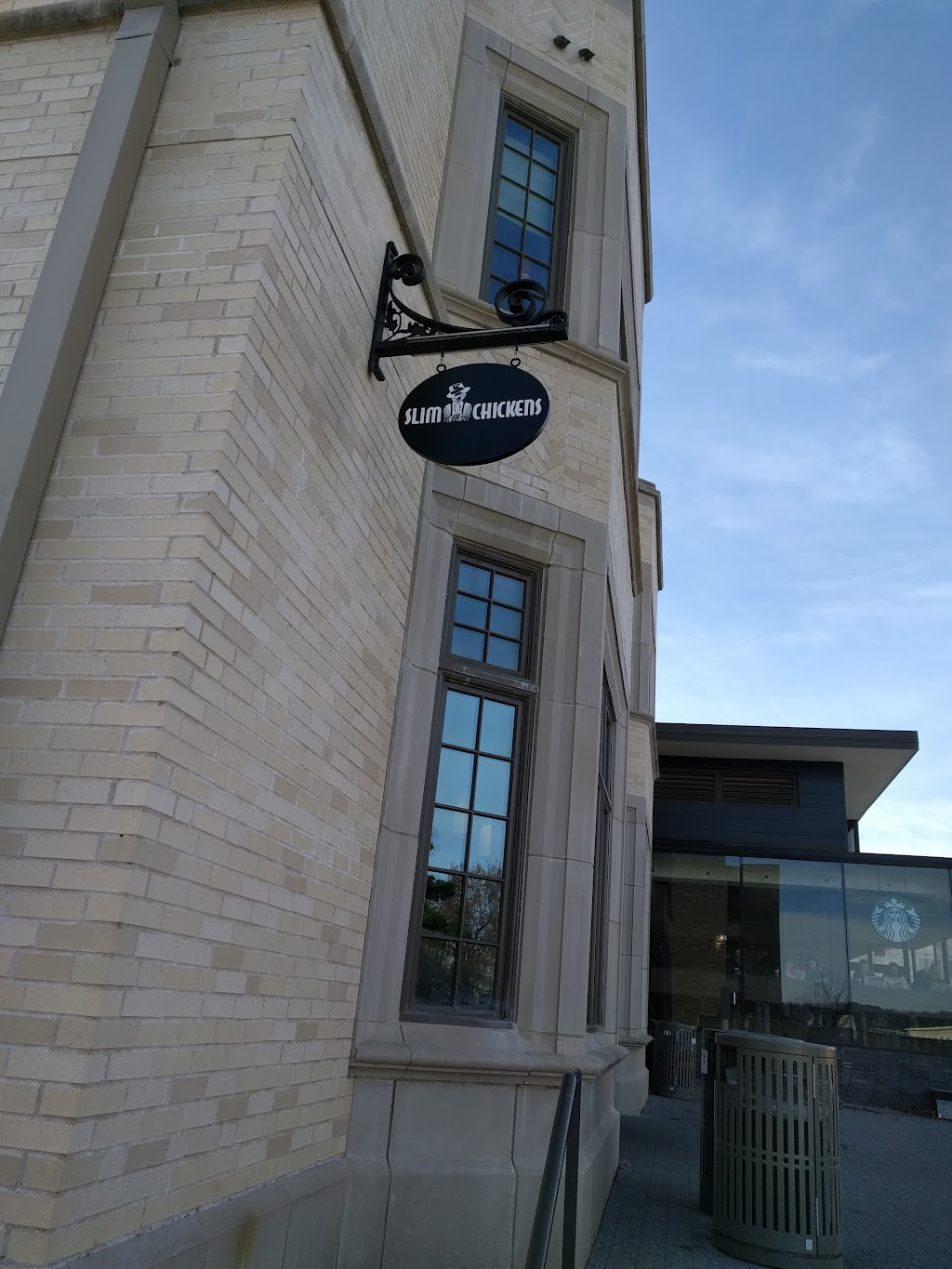 Slim Chickens | restaurant | 1050 W Dickson St, Fayetteville, AR 72701, USA | 4795757125 OR +1 479-575-7125