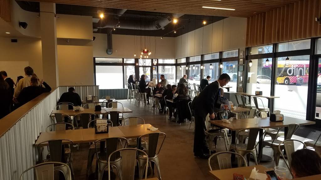 Bread Zeppelin Salads Elevated | restaurant | 1300 Main St, Dallas, TX 75202, USA | 2147490819 OR +1 214-749-0819