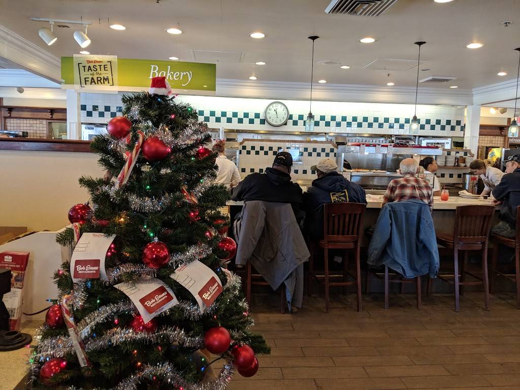 Bob Evans | restaurant | 3020 N Water St, Decatur, IL 62526, USA | 2178754577 OR +1 217-875-4577