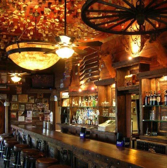 19th Hole | restaurant | 7071 Airline Hwy, Tres Pinos, CA 95075, USA | 8316280100 OR +1 831-628-0100