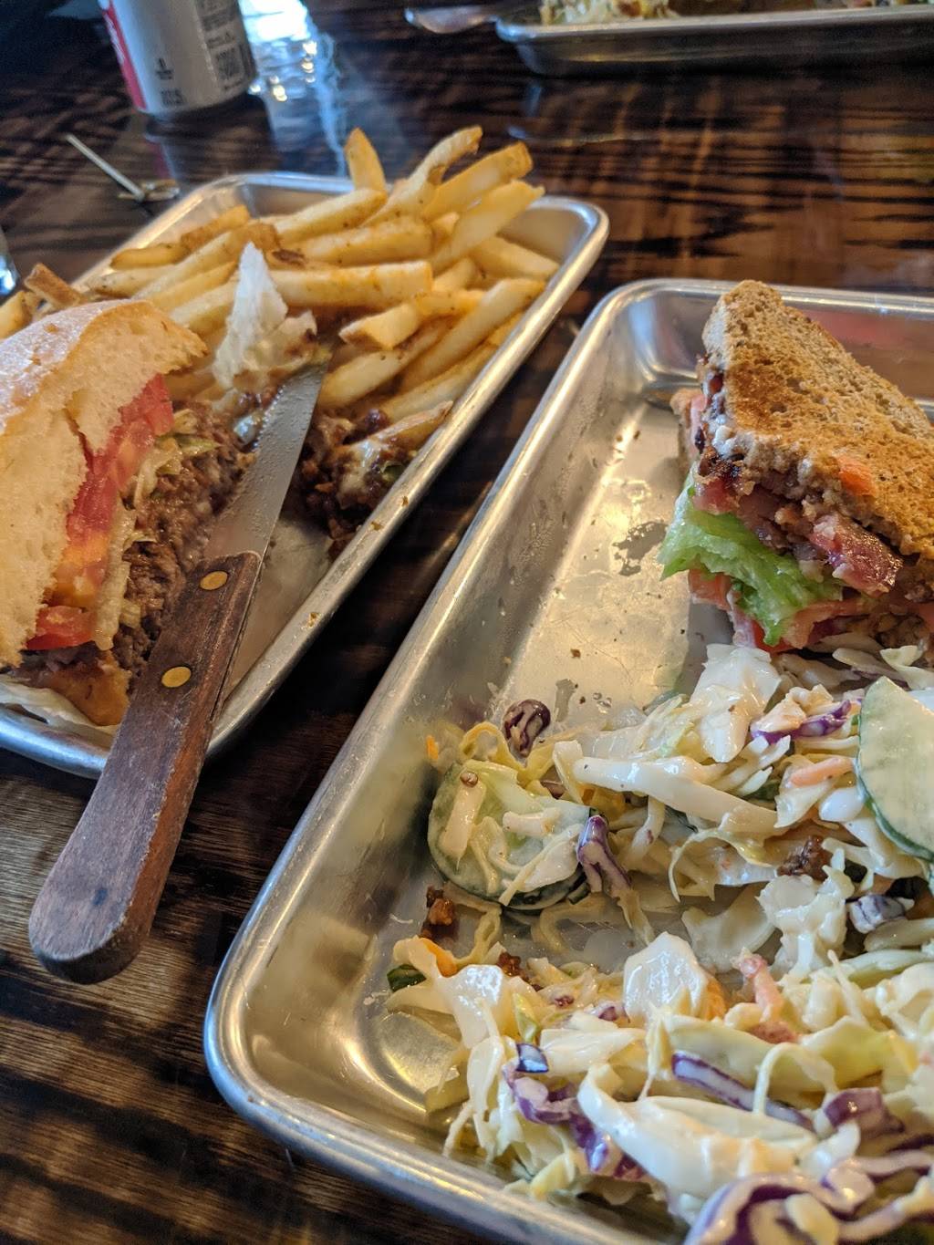 Tapped Camano | restaurant | 848 N Sunrise Blvd, Camano, WA 98282, USA | 3605724986 OR +1 360-572-4986