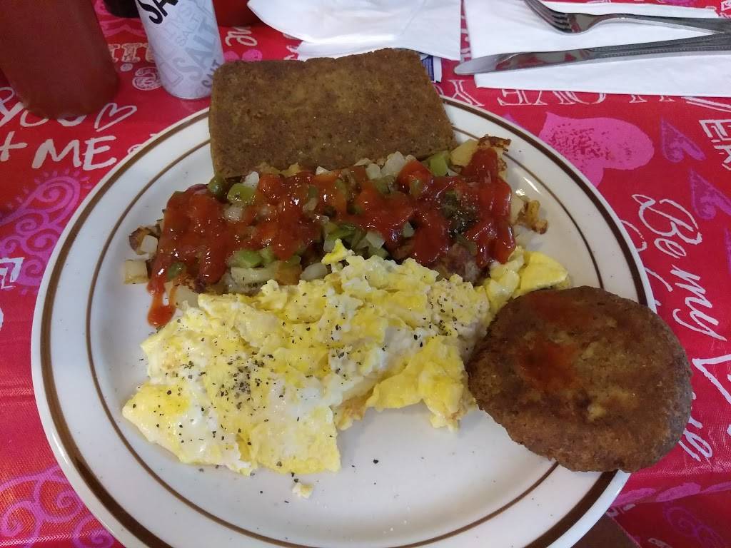 B & C Restaurant | restaurant | 1105 W 3rd St, Chester, PA 19013, USA | 6108723510 OR +1 610-872-3510