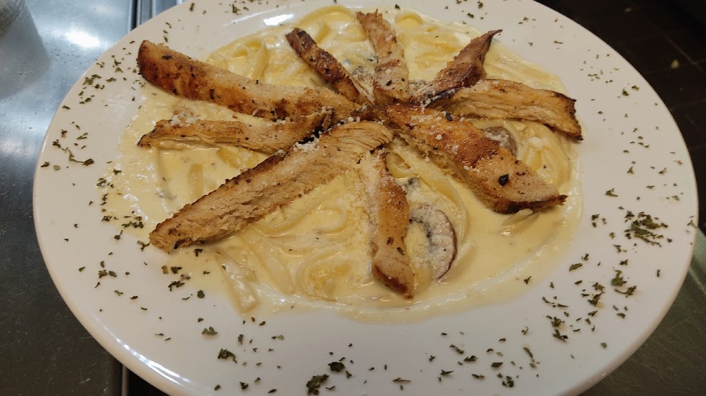 Valentinos Italian Cusine | restaurant | 396 Azalea Rd, Mobile, AL 36609, USA | 2513017556 OR +1 251-301-7556