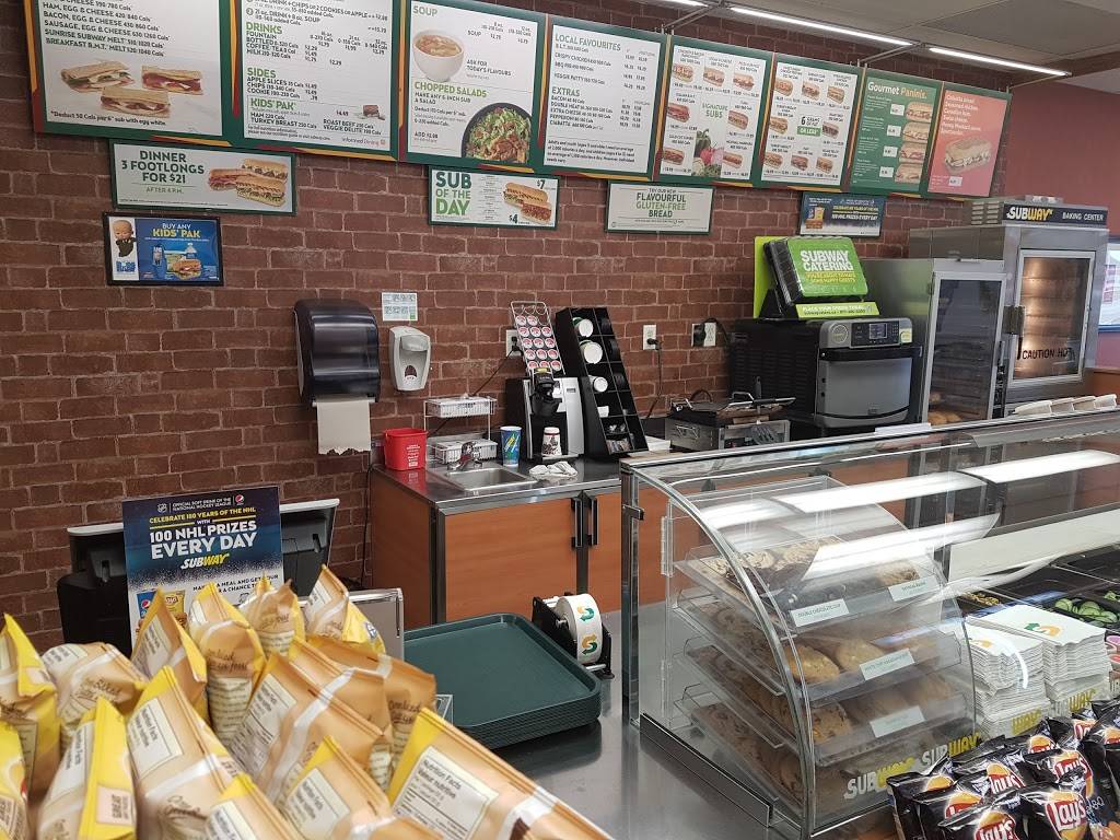 Subway | restaurant | 478 Dundas St W RioCentre Oakville, Unit 13, Oakville, ON L6H 6Y3, Canada | 9052572921 OR +1 905-257-2921
