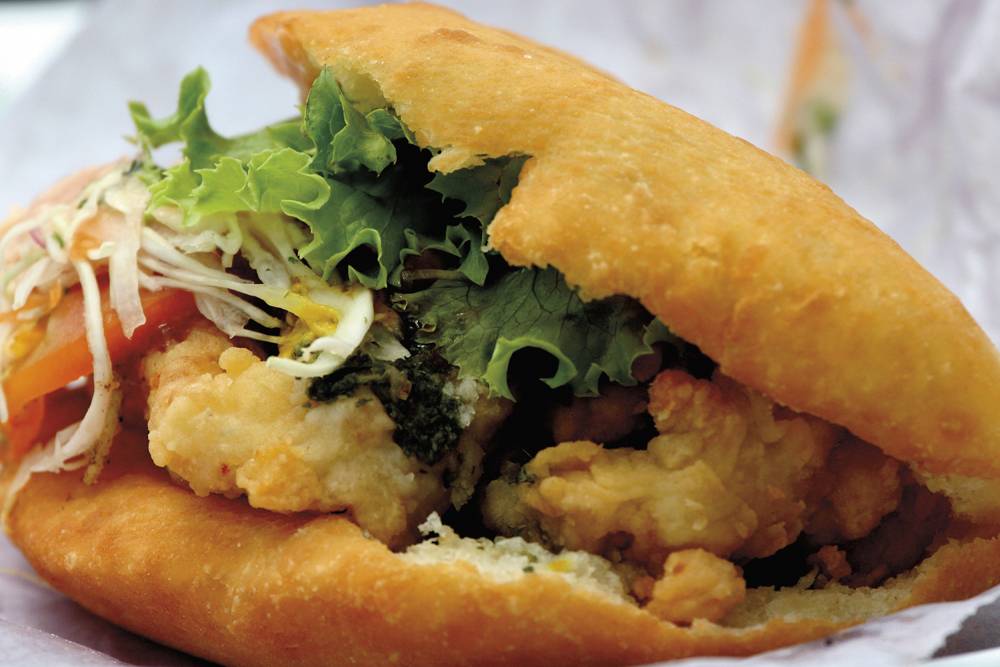 Island Zests | restaurant | 11252 Georgia Ave, Silver Spring, MD 20902, USA | 2408333562 OR +1 240-833-3562