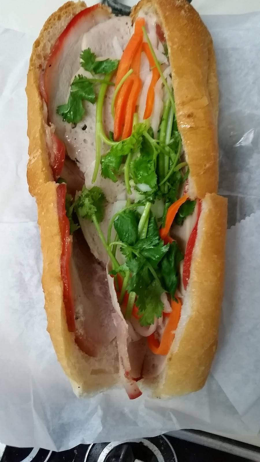 Banh Mi Saigon | meal takeaway | 8730 49th St N, Pinellas Park, FL 33782, USA | 7275499121 OR +1 727-549-9121