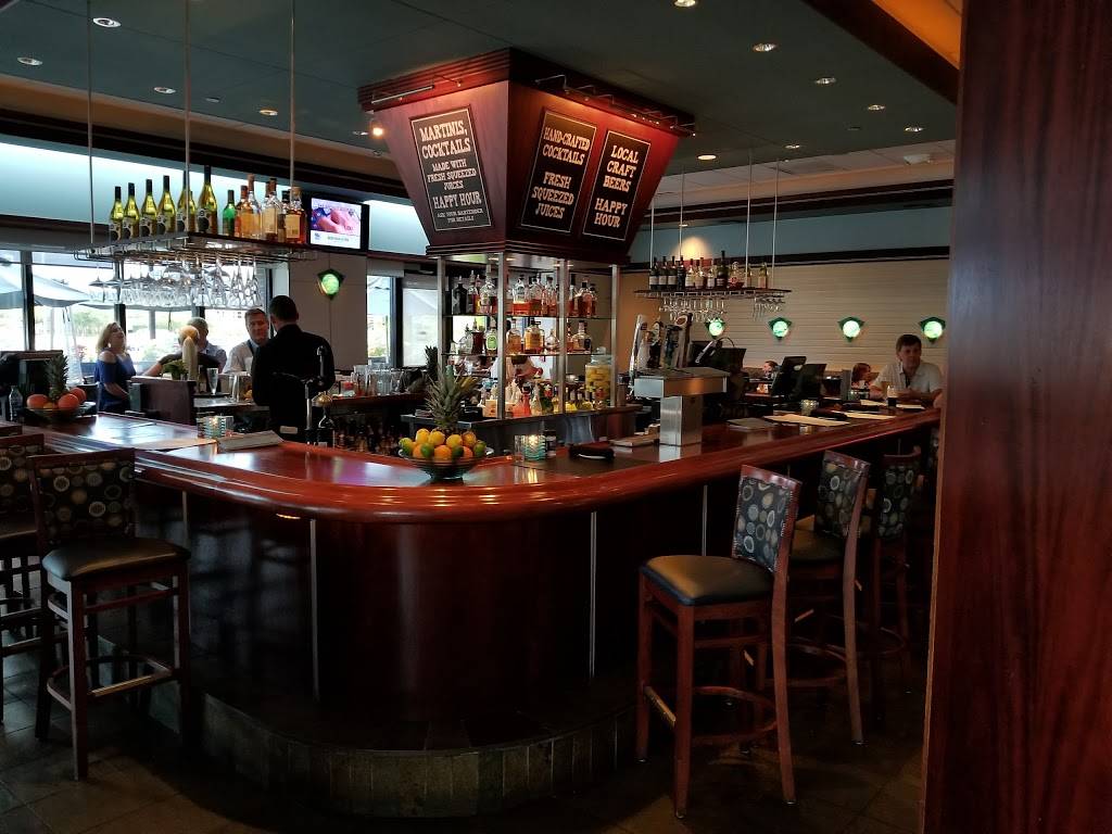 Mitchells Fish Market | restaurant | 204 Westshore Plaza, Tampa, FL 33609, USA | 8132893663 OR +1 813-289-3663