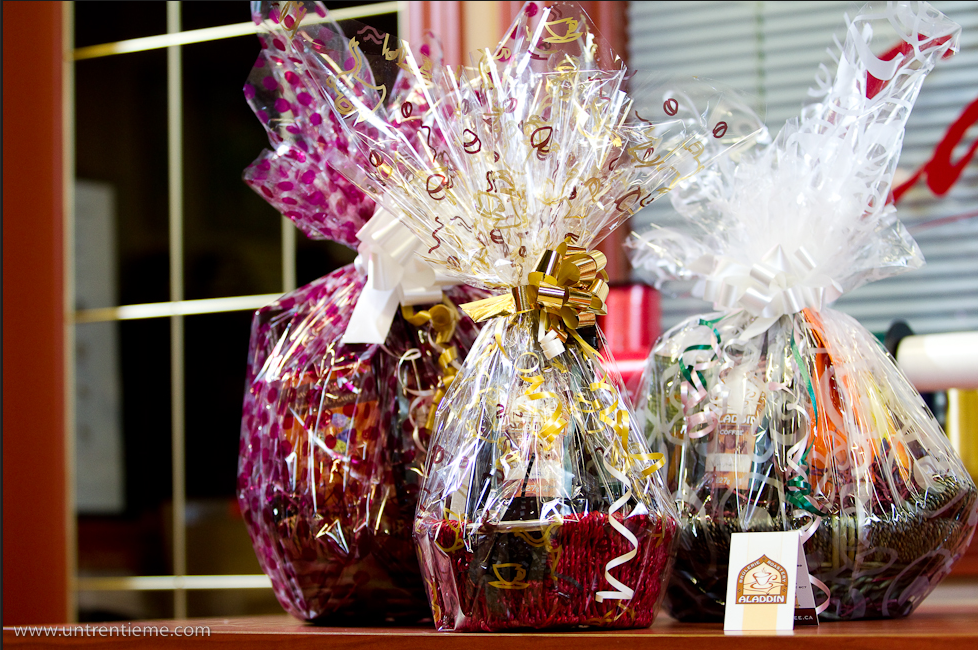 Brûlerie Café Bistro Aladdin Roastery Coffee Bistro | cafe | 774 Boulevard Saint-Joseph, Gatineau, QC J8Y 4B9, Canada | 8195958520 OR +1 819-595-8520