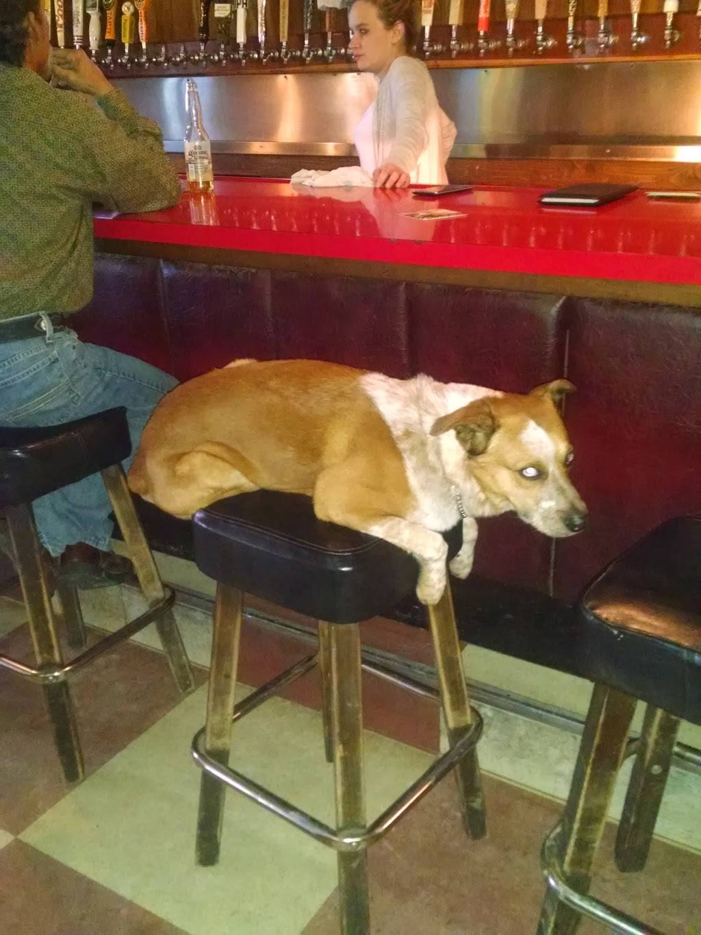 Shivelys Bar & Grill | restaurant | 10461 Valley Home Rd, Oakdale, CA 95361, USA | 2098472877 OR +1 209-847-2877