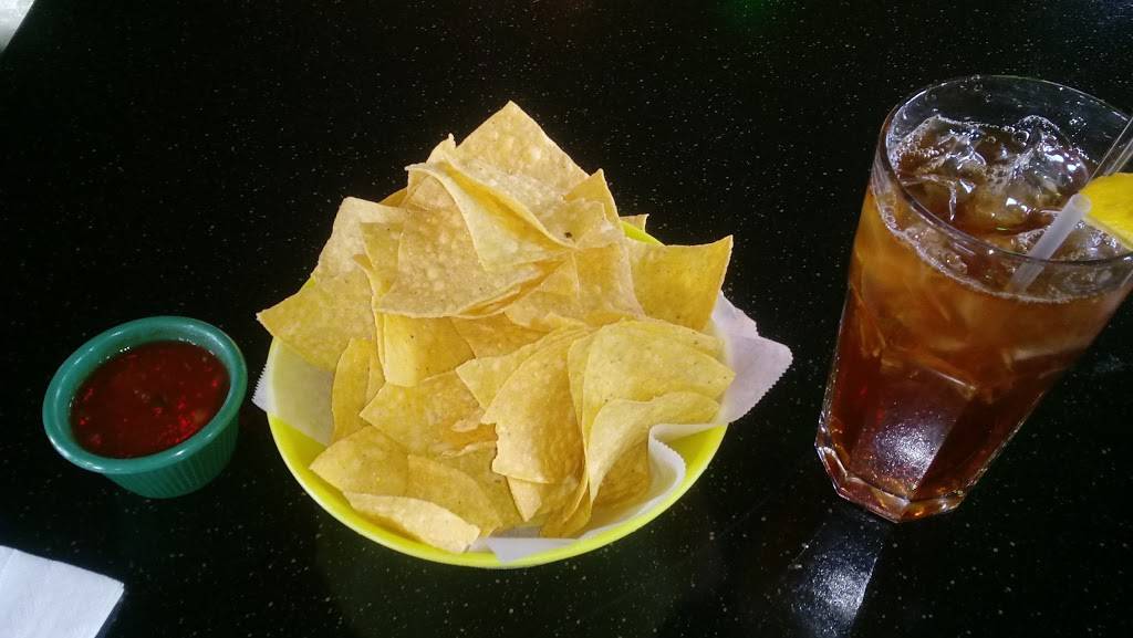 Jaliscos Mexican Grill Restaurant | restaurant | 1301 S Washington St, Kaufman, TX 75142, USA | 9729323033 OR +1 972-932-3033