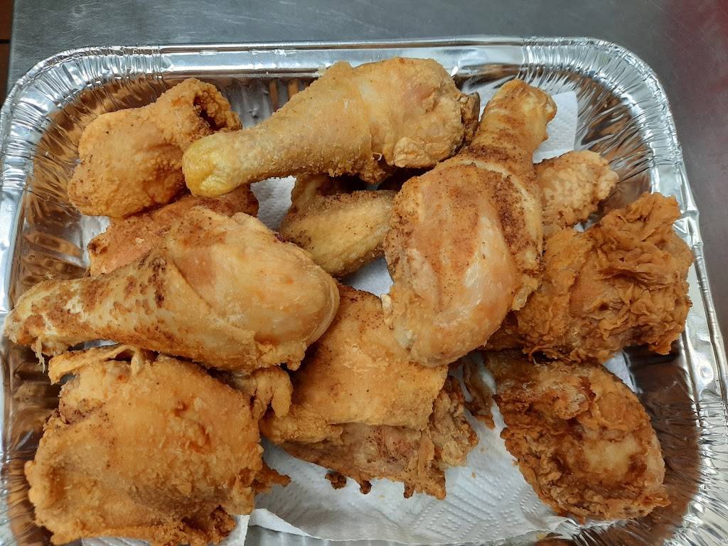 Jones Soul Food Cafe | restaurant | 1486 Tappahannock Blvd, Tappahannock, VA 22560, USA | 8049256013 OR +1 804-925-6013