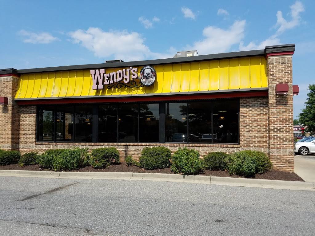 Wendys | restaurant | 3005 Crain Hwy, Waldorf, MD 20601, USA | 2404120887 OR +1 240-412-0887