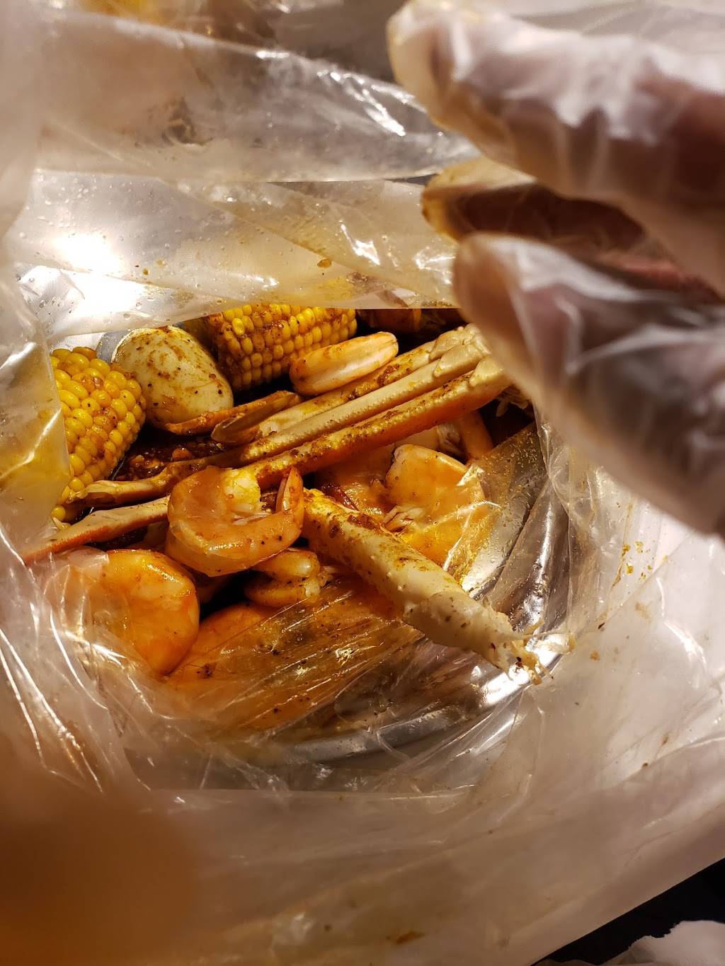 Yummy Crab | restaurant | 516 Tyvola Rd, Charlotte, NC 28217, USA | 7045957337 OR +1 704-595-7337