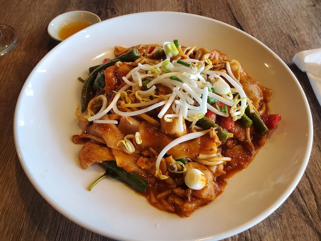 Tuk Tuk Thai Kitchen | restaurant | 309 Lancaster Ave Suite A6, Malvern, PA 19355, USA | 6102409930 OR +1 610-240-9930