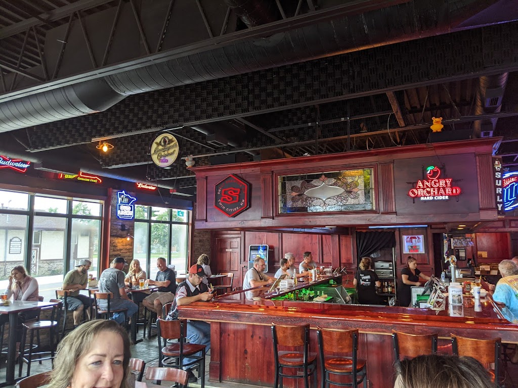 Cornerstone Pub and Prime | restaurant | 26753 Forest Blvd, Wyoming, MN 55092, USA | 6514621211 OR +1 651-462-1211