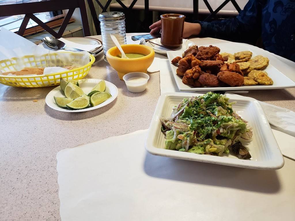 Venus Bar and Restaurant | restaurant | 68 Central Ave, Passaic, NJ 07055, USA | 9734729696 OR +1 973-472-9696