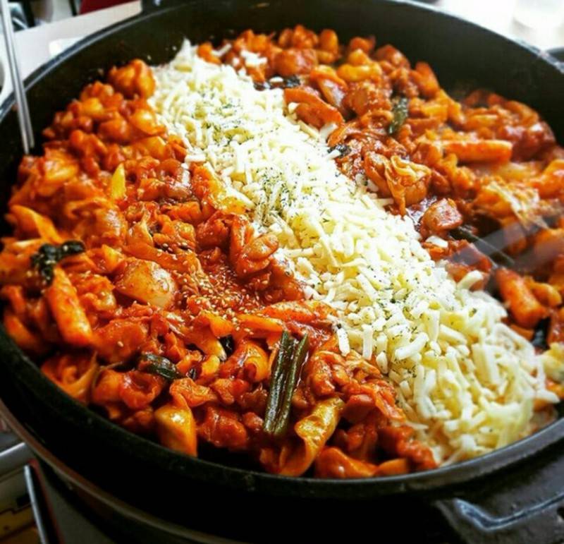 Yami Yami | restaurant | 110 S Fort Hood St #A, Killeen, TX 76541, USA | 2542139539 OR +1 254-213-9539