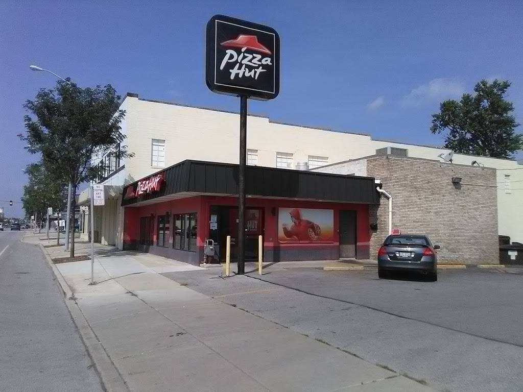 Pizza Hut | restaurant | 1116 W Sylvania Ave, Toledo, OH 43612, USA | 4194769333 OR +1 419-476-9333