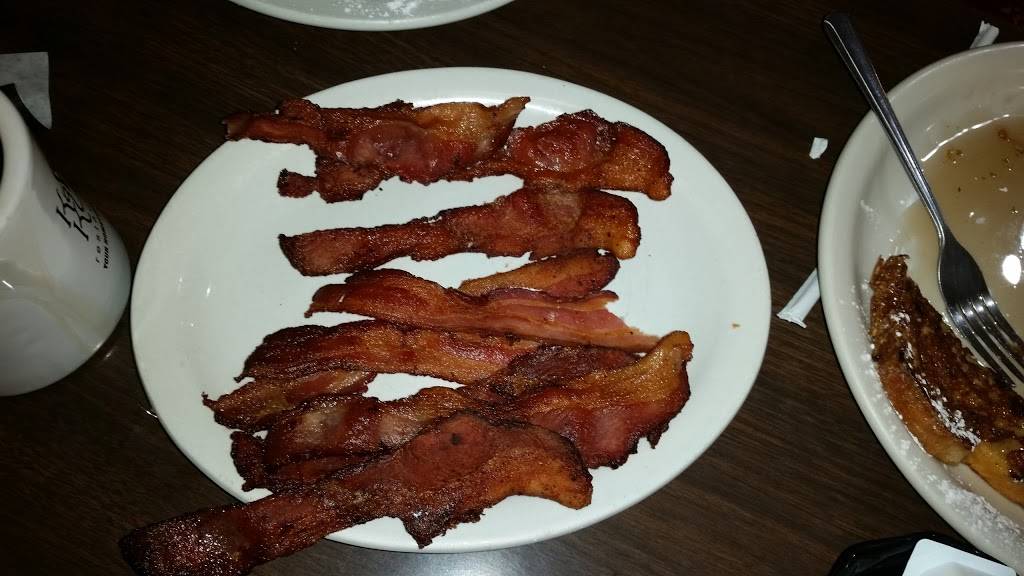 Koffee Kup Restaurant | restaurant | 30 E Main St, Lake Zurich, IL 60047, USA | 8474388110 OR +1 847-438-8110