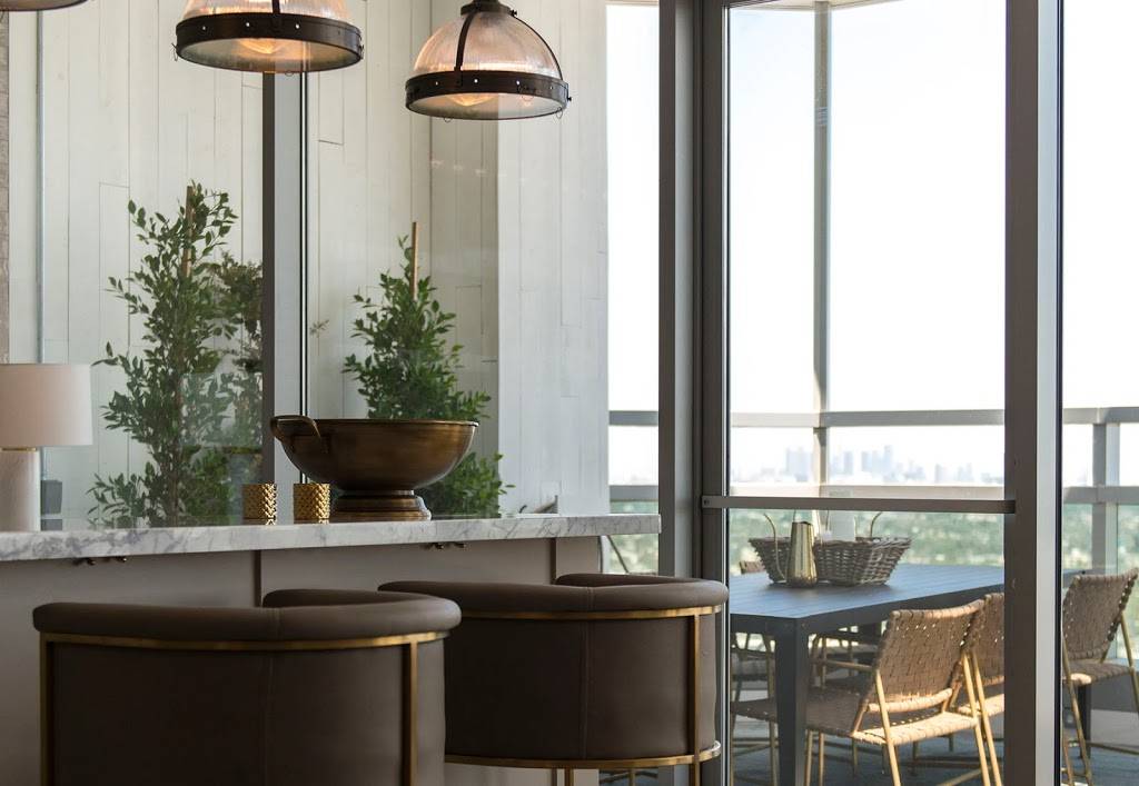 Hills Penthouse West Hollywood | cafe | 8560 Sunset Blvd, West Hollywood, CA 90069, USA | 3104057910 OR +1 310-405-7910