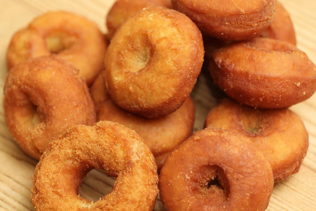 Madame Aldo | meal takeaway | 814 Boulevard de Sainte-Adèle, Sainte-Adèle, QC J8B 2N2, Canada | 4502291211 OR +1 450-229-1211