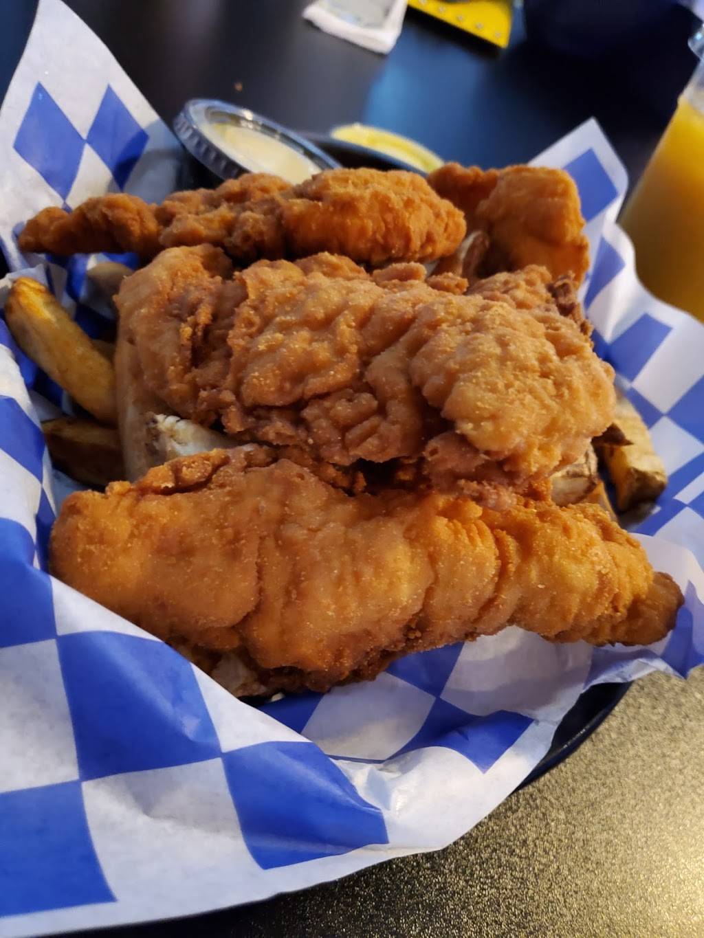 The Pour House on Derry | night club | 6200 Derry St, Harrisburg, PA 17111, USA | 7175580818 OR +1 717-558-0818