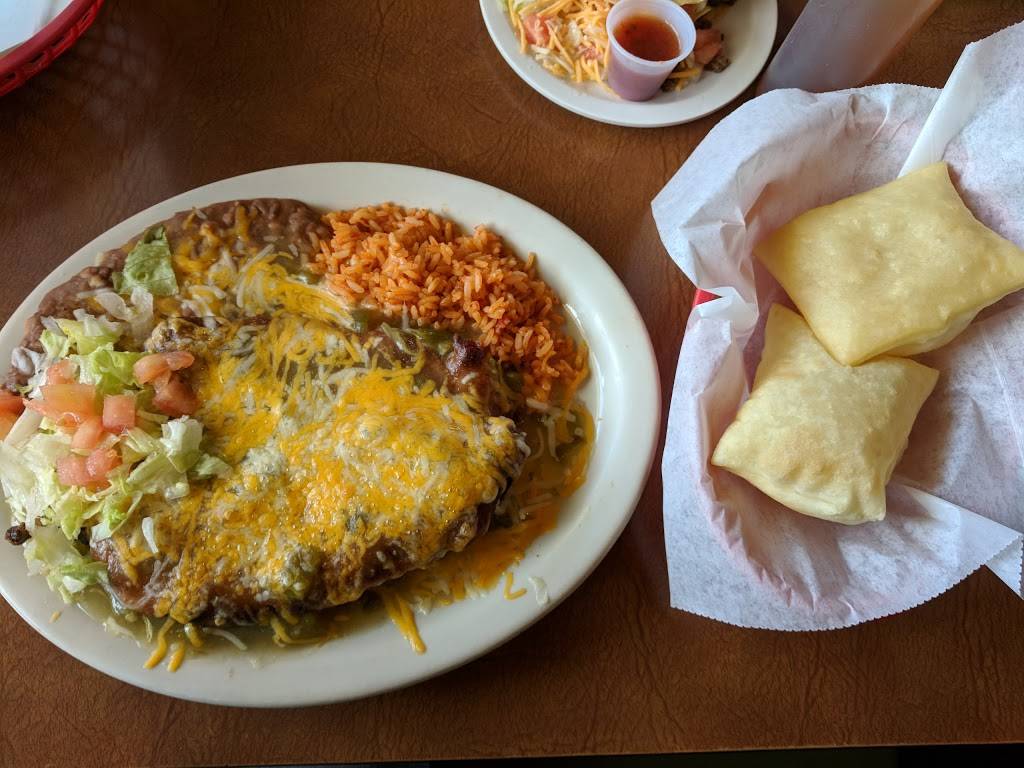 Beas New Mexican Restaurant | restaurant | 8603 Zuni Rd SE, Albuquerque, NM 87108, USA | 5052320507 OR +1 505-232-0507