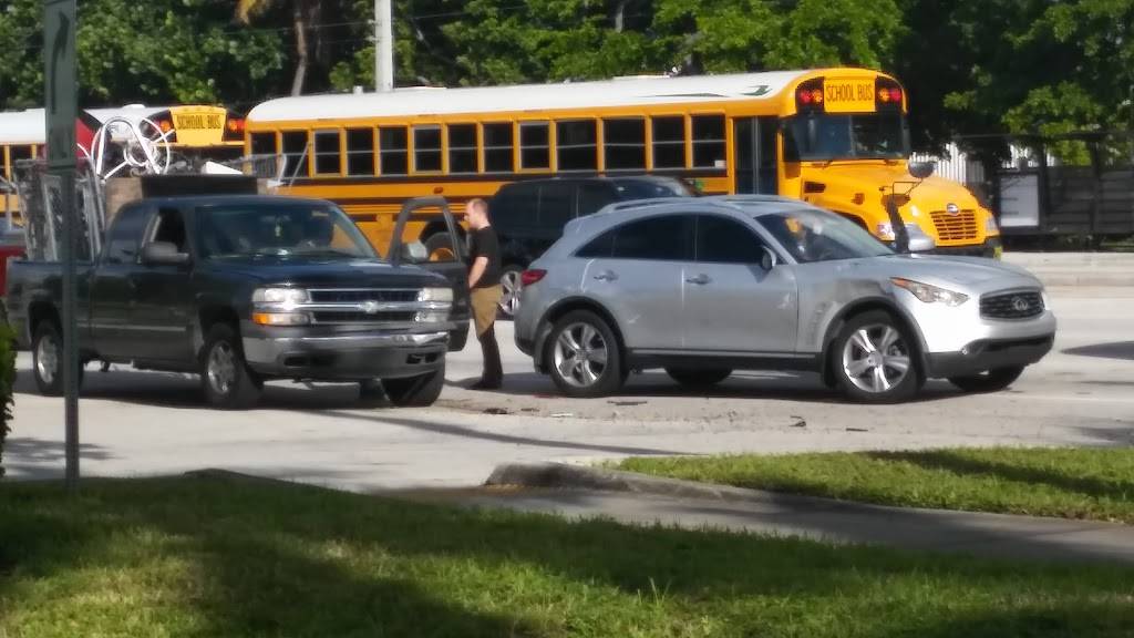 Dunkin | bakery | 2351 N Powerline Rd, Pompano Beach, FL 33064, USA | 9549330550 OR +1 954-933-0550