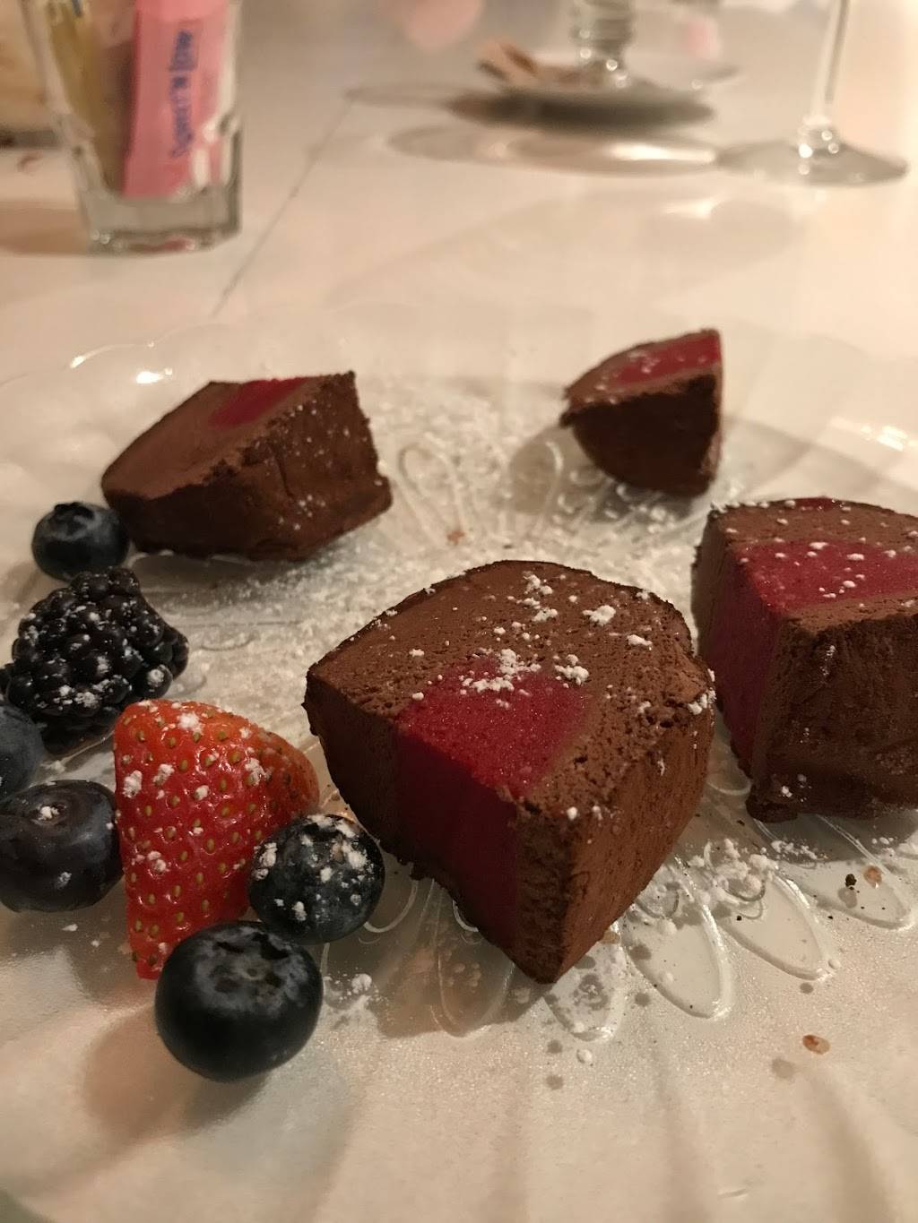 Francobollo Posto Italiano | restaurant | 1959 Avenue Rd, North York, ON M4M 4A3, Canada | 4164813888 OR +1 416-481-3888