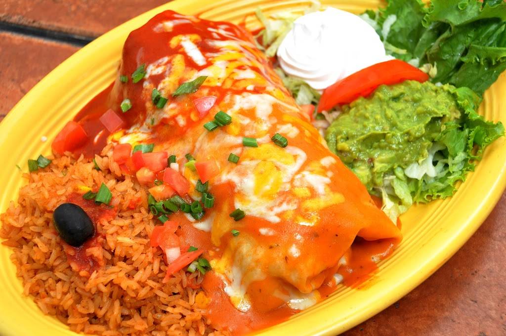 Yolandas Mexican Café | restaurant | 2753 E Main St, Ventura, CA 93003, USA | 8056432700 OR +1 805-643-2700