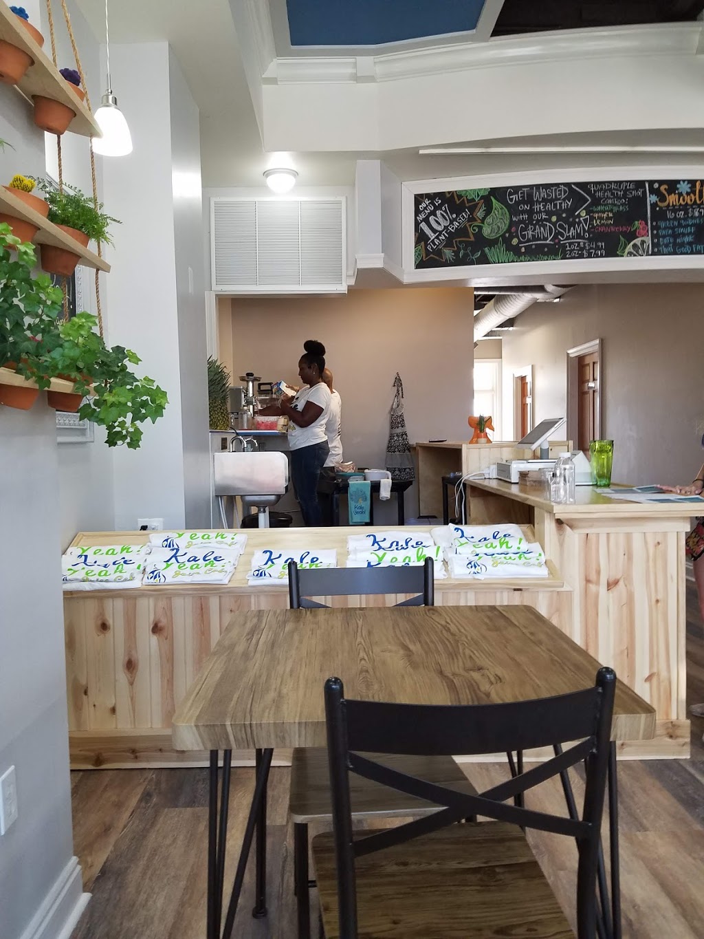 Kale Yeah! Juice Cafe | restaurant | 20733 Miflin Rd Suite B, Foley, AL 36535, USA | 2519439363 OR +1 251-943-9363