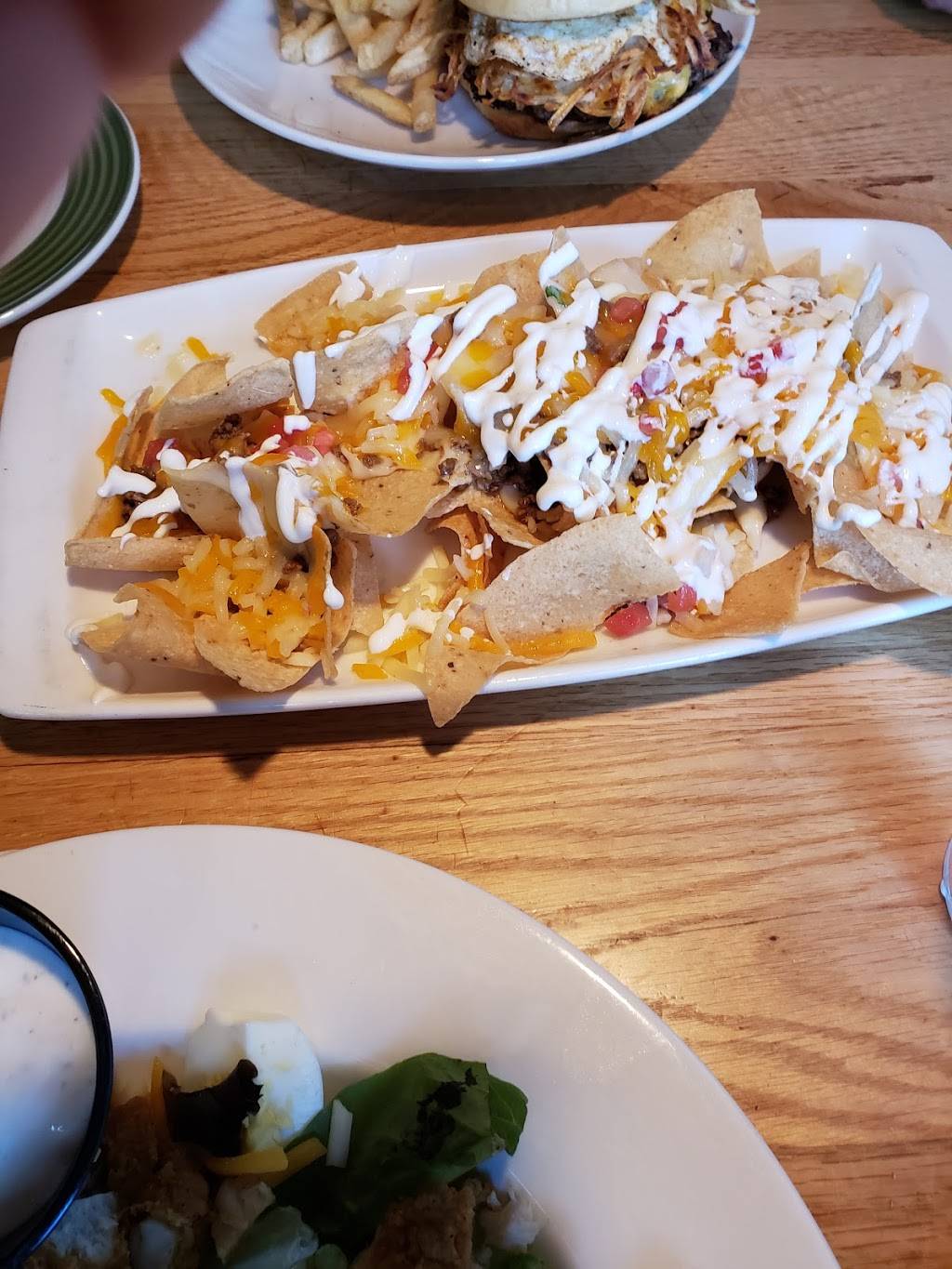 Applebees Grill + Bar | restaurant | 3320 W Broadway Blvd, Sedalia, MO 65301, USA | 6608279910 OR +1 660-827-9910