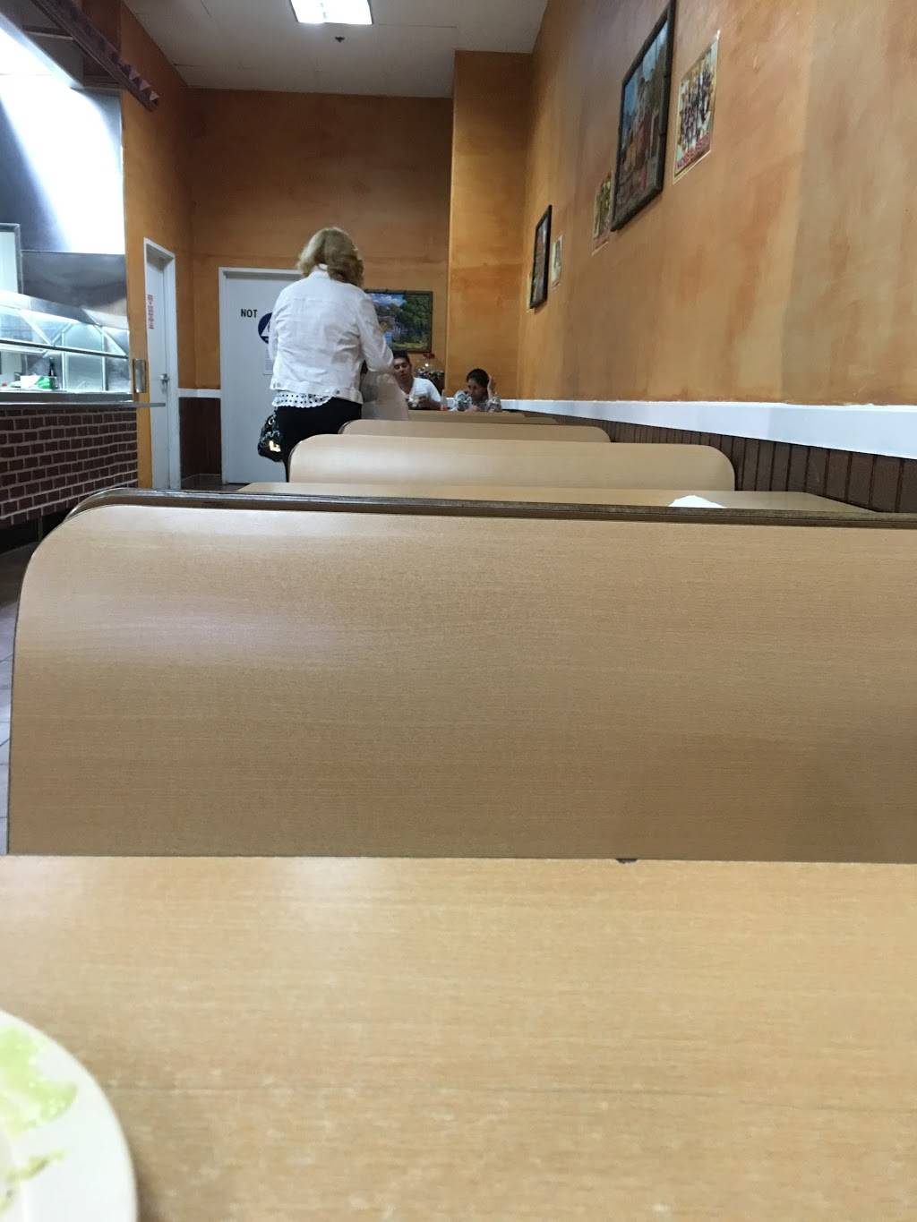 Taquerria Taco Padre | restaurant | 23748 Newhall Ave, Newhall, CA 91321, USA | 6612603691 OR +1 661-260-3691