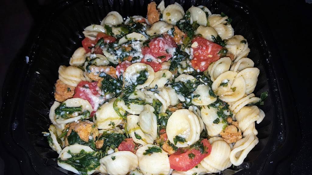 Vernons Cafe | night club | 720 Youngstown Warren Rd, Niles, OH 44446, USA | 3306521381 OR +1 330-652-1381