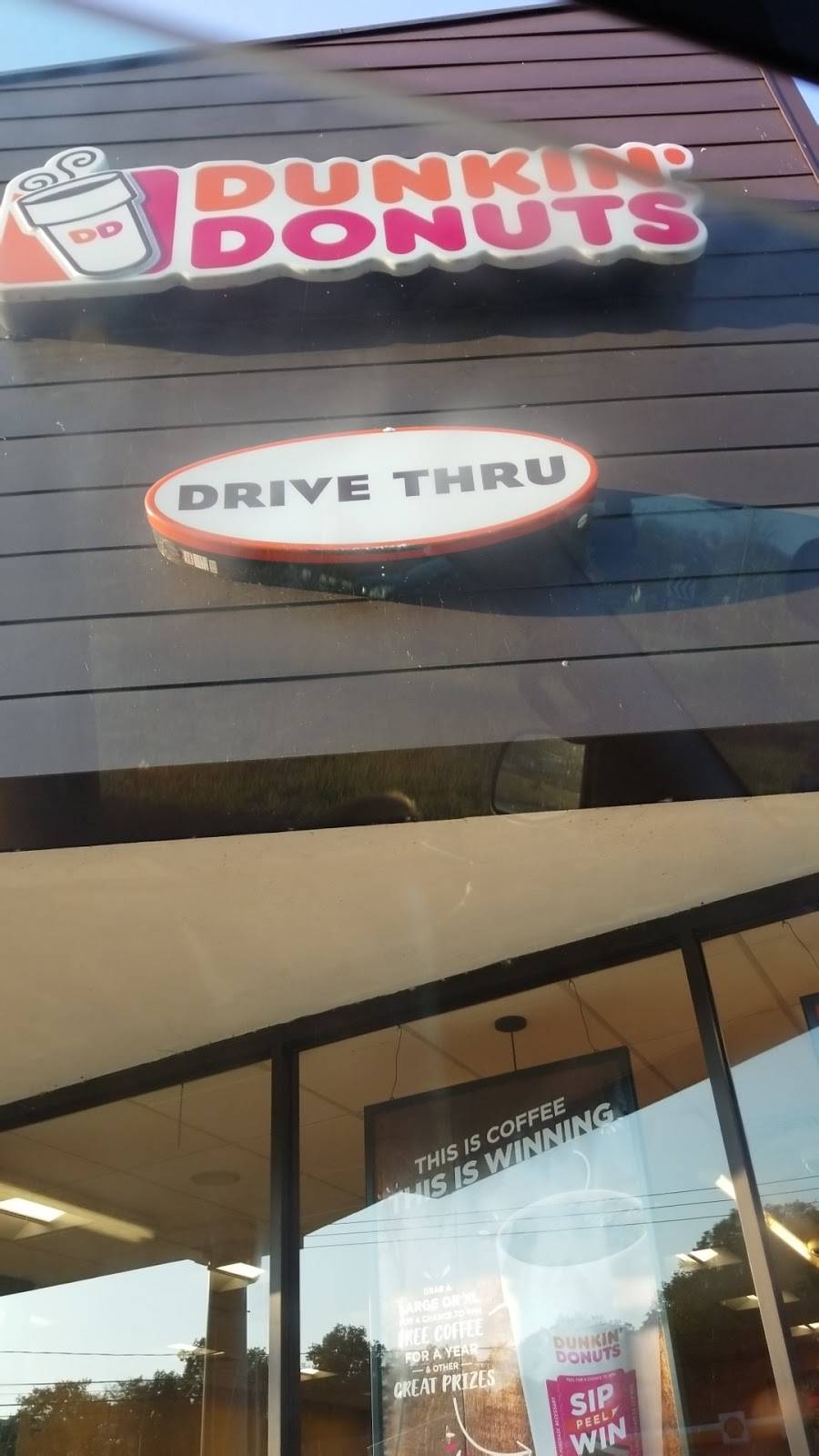 Dunkin | bakery | 1 New London Rd, Salem, CT 06420, USA | 8608599051 OR +1 860-859-9051