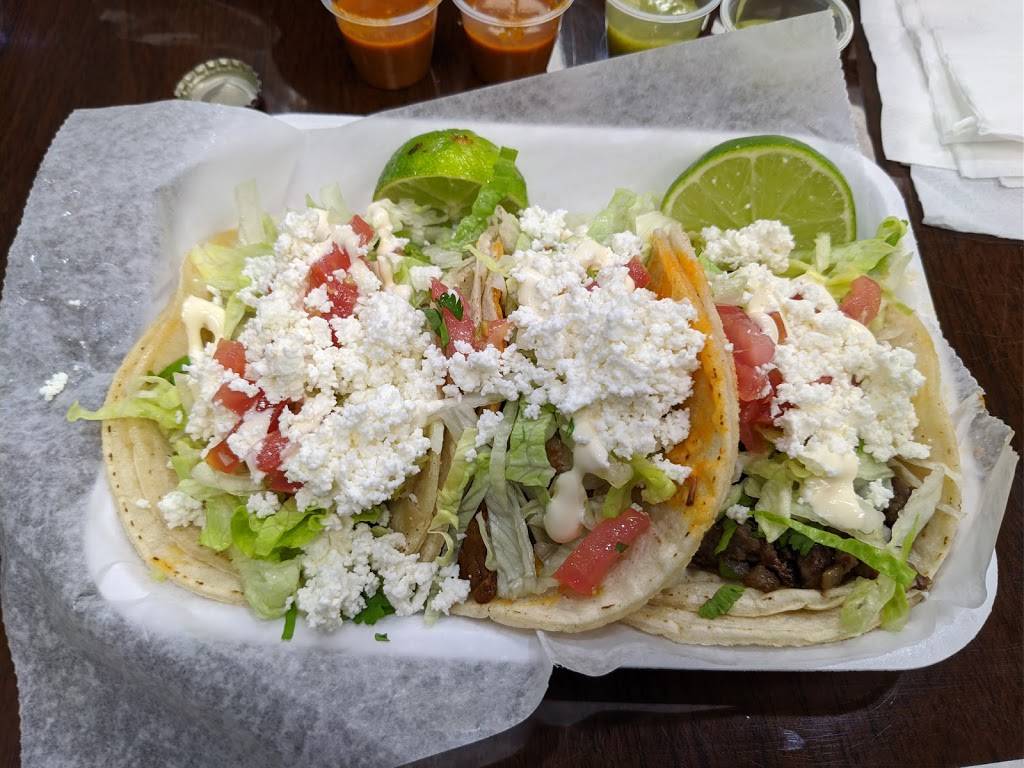 Taqueria Las Cazuelas | restaurant | 10360 E Colonial Dr Ste 118, Orlando, FL 32817, USA | 4079307632 OR +1 407-930-7632