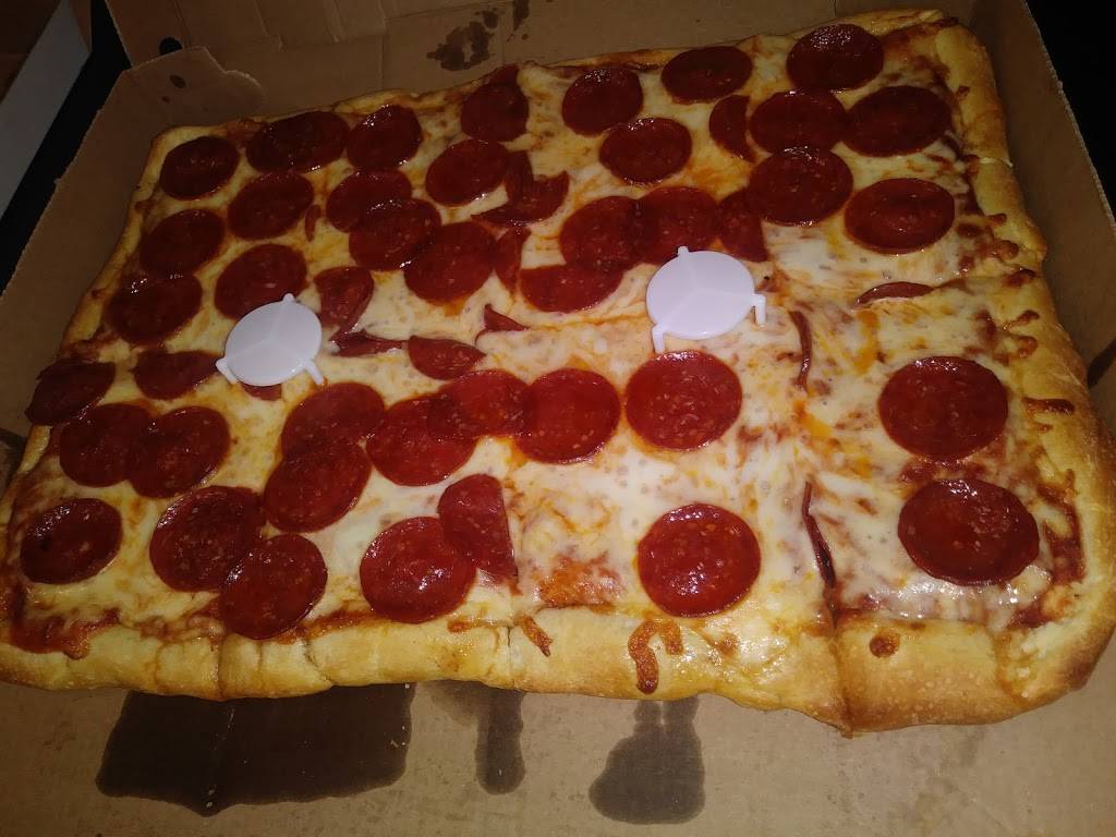 Venice Pizzeria | meal delivery | 1539 Unionport Rd, The Bronx, NY 10462, USA | 7188285664 OR +1 718-828-5664