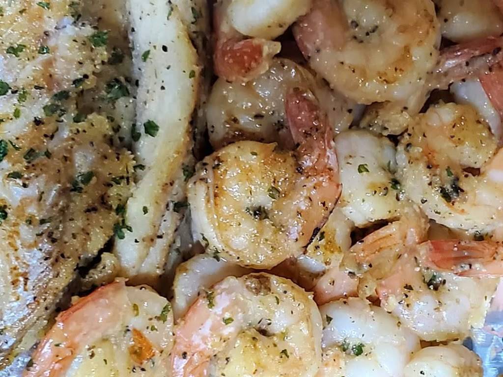 Queeneyz Kitchen | restaurant | 1716 W Howard Ln, Austin, TX 78728, USA | 7372679800 OR +1 737-267-9800