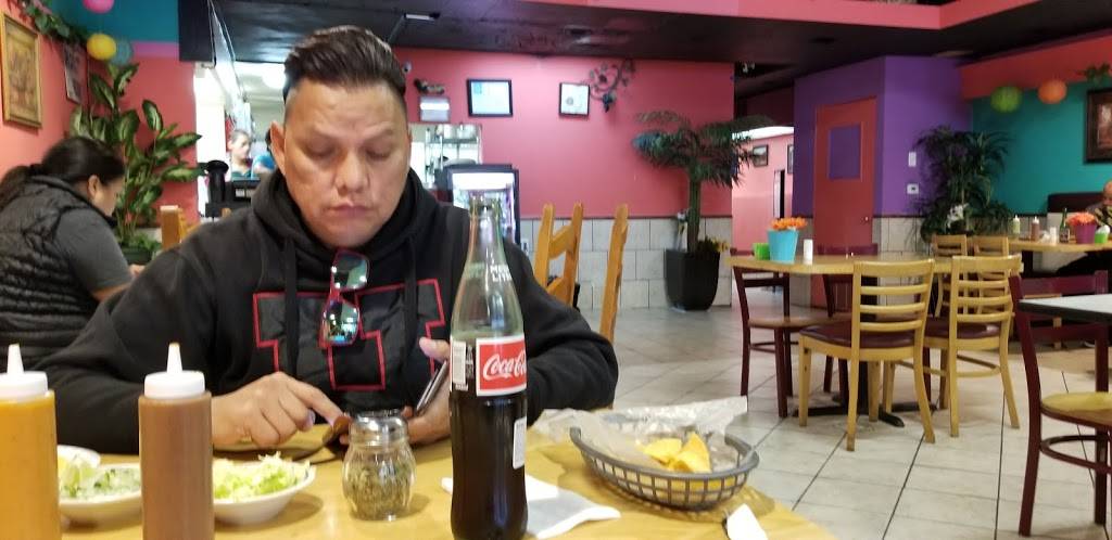 La Fondita D.F. | restaurant | 7675 S Main St, Midvale, UT 84047, USA | 3855572154 OR +1 385-557-2154